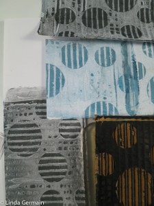 Corrugated cardboard as mark making tool - Linda Germain